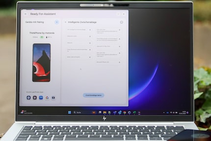 Twee apparaten, één klembord.