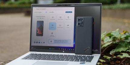 De Thinkphone heeft «Ready for» voorgeïnstalleerd, maar ik moet de tegenhanger op de notebook installeren.