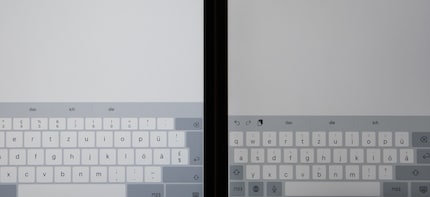 Side-by-side comparison: on the left the iPad Air 13 with 600 nits, on the right, 500 nits.